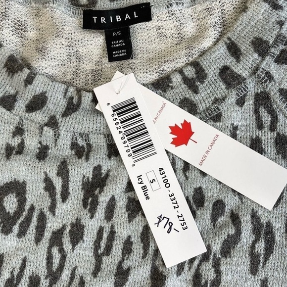 TRIBAL Womens Scoop Neck Lightweight Leopard Print Sweater Icy Blue Size S NWT - Picture 5 of 8
